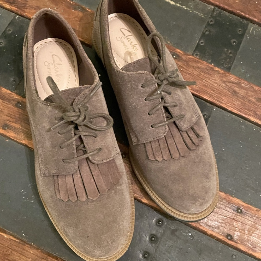 Women’s Clark’s loafers.  Little to no wear.